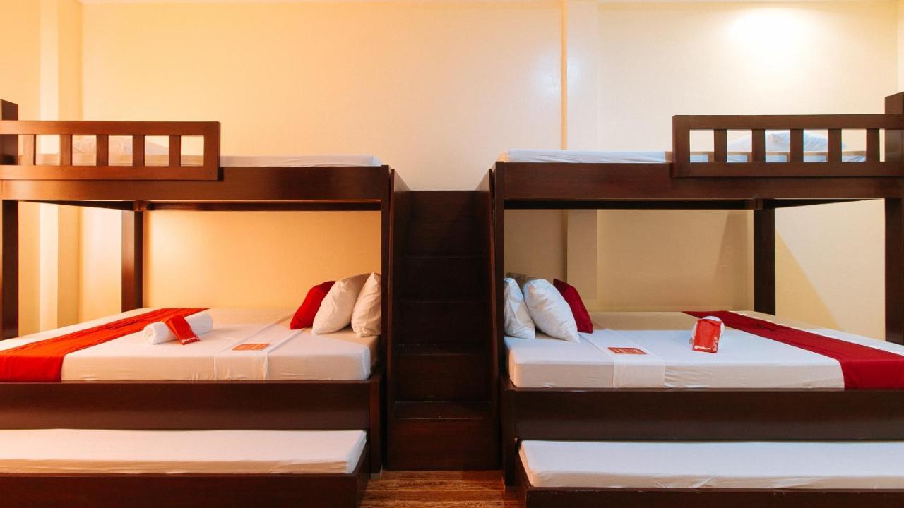 Bernwoods Extyn B&B Dormitory Iloilo City Exterior photo